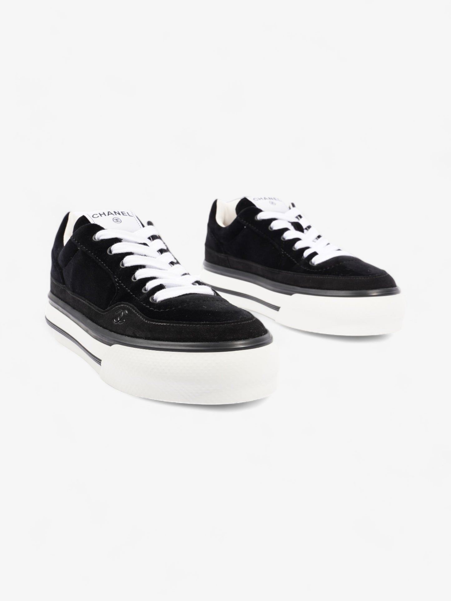 Chanel CC Suede Sneaker Black / White Suede EU 42 UK 8