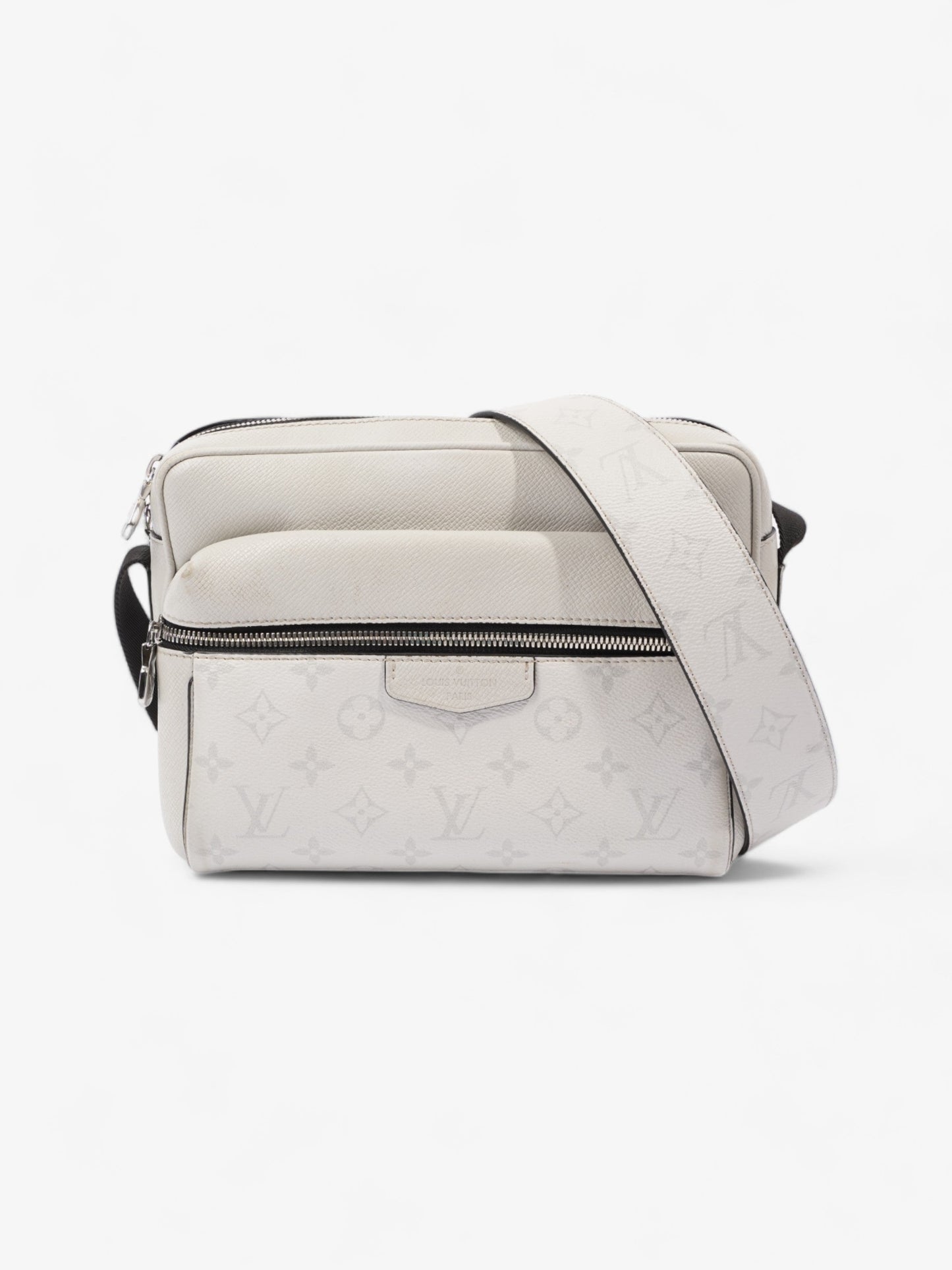 Louis Vuitton Outdoor Taigarama Messenger White Monogram Leather