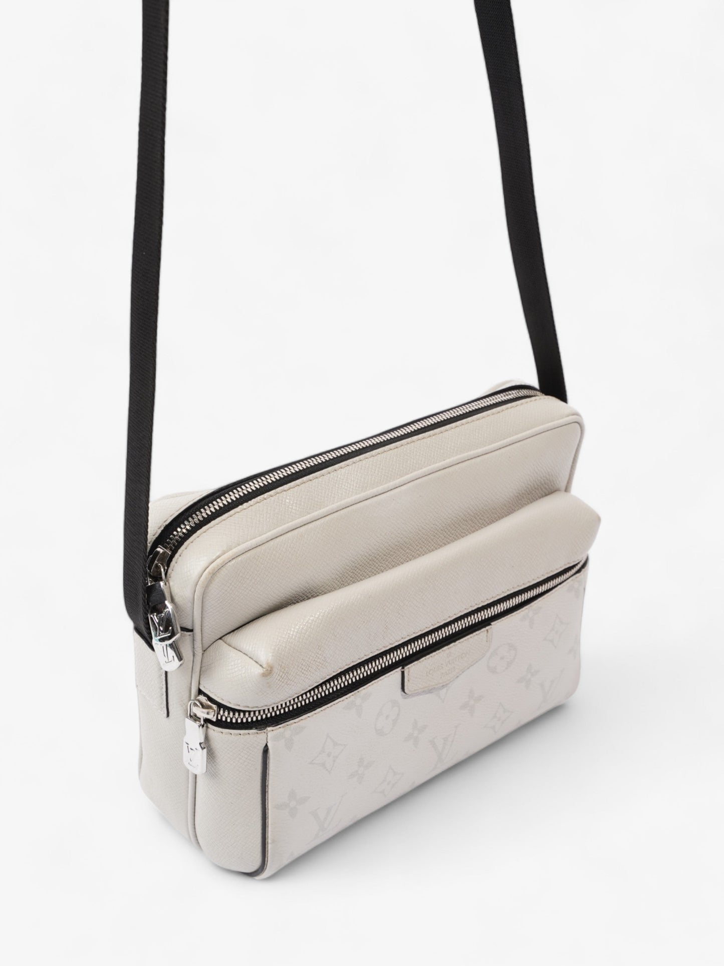 Louis Vuitton Outdoor Taigarama Messenger White Monogram Leather