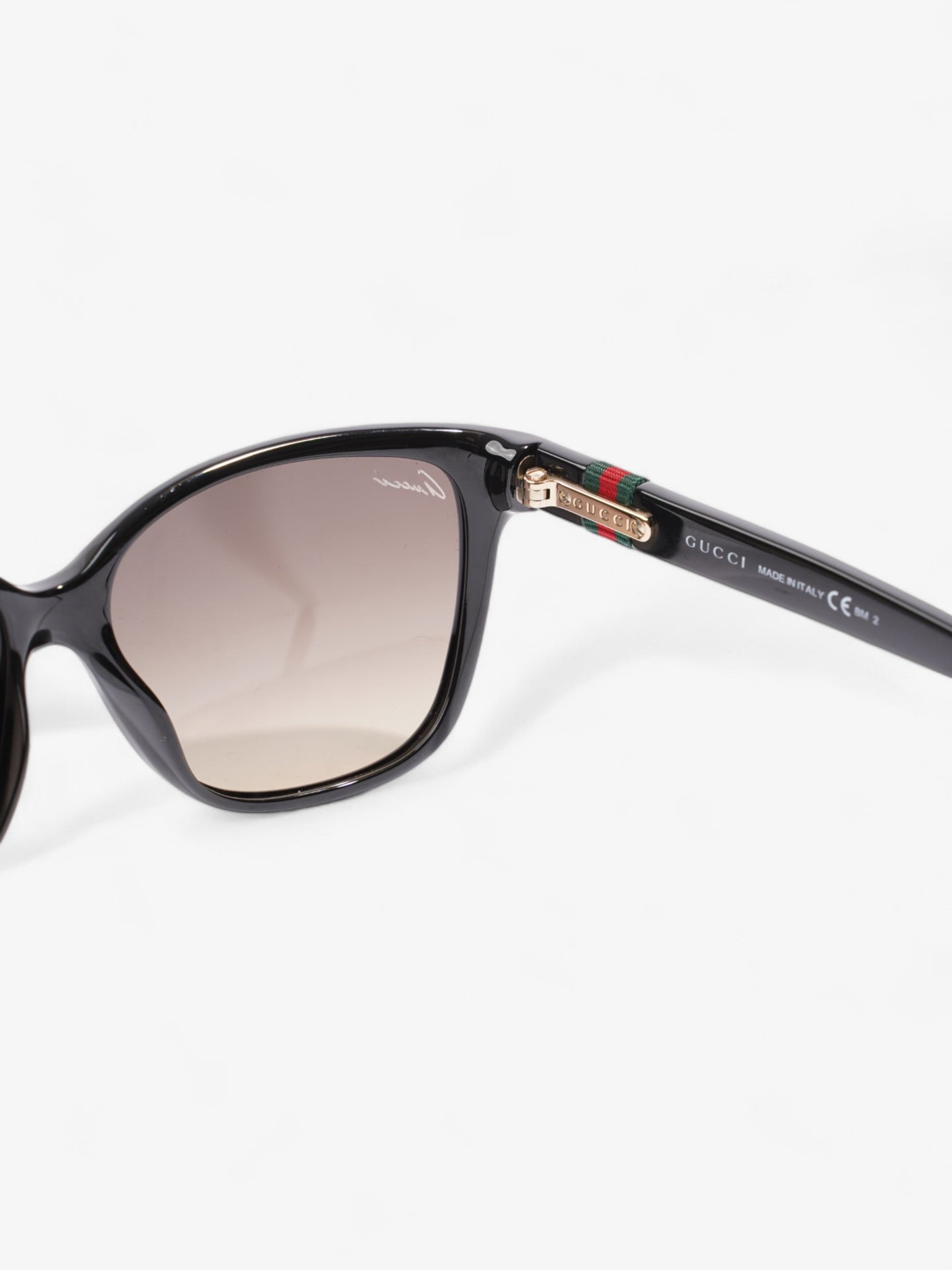 Gucci GG Web Sunglasses Black / Red / Green Acetate 135mm