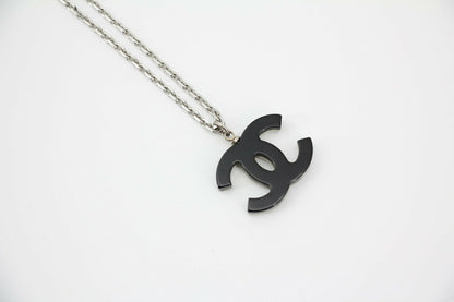 Chanel Vintage 05P Acrylic Transparent Rhinestone Black CC Double-Sided Necklace