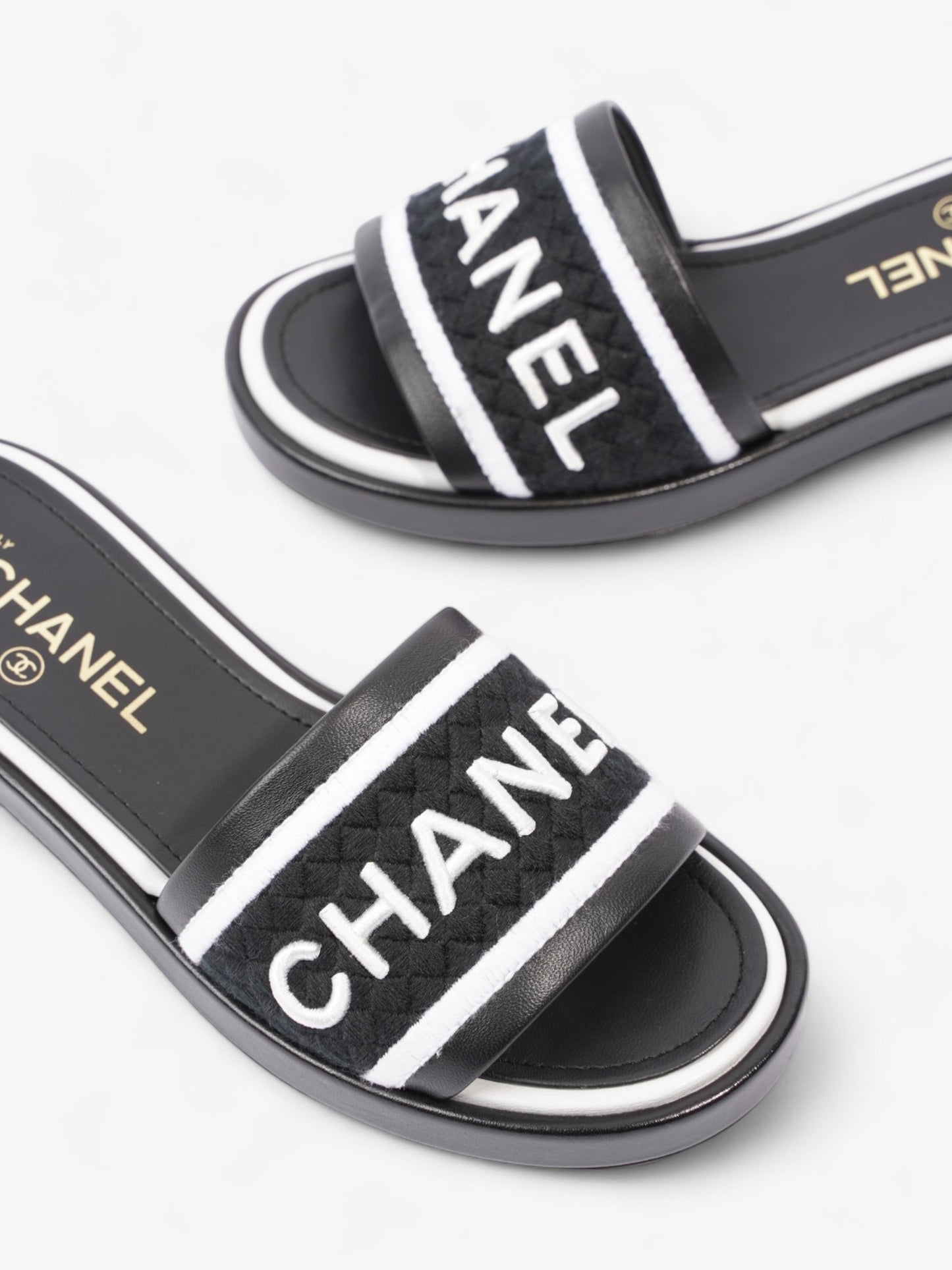 Chanel CC Mule Sandal 15mm Black / White Tweed EU 37 UK 4