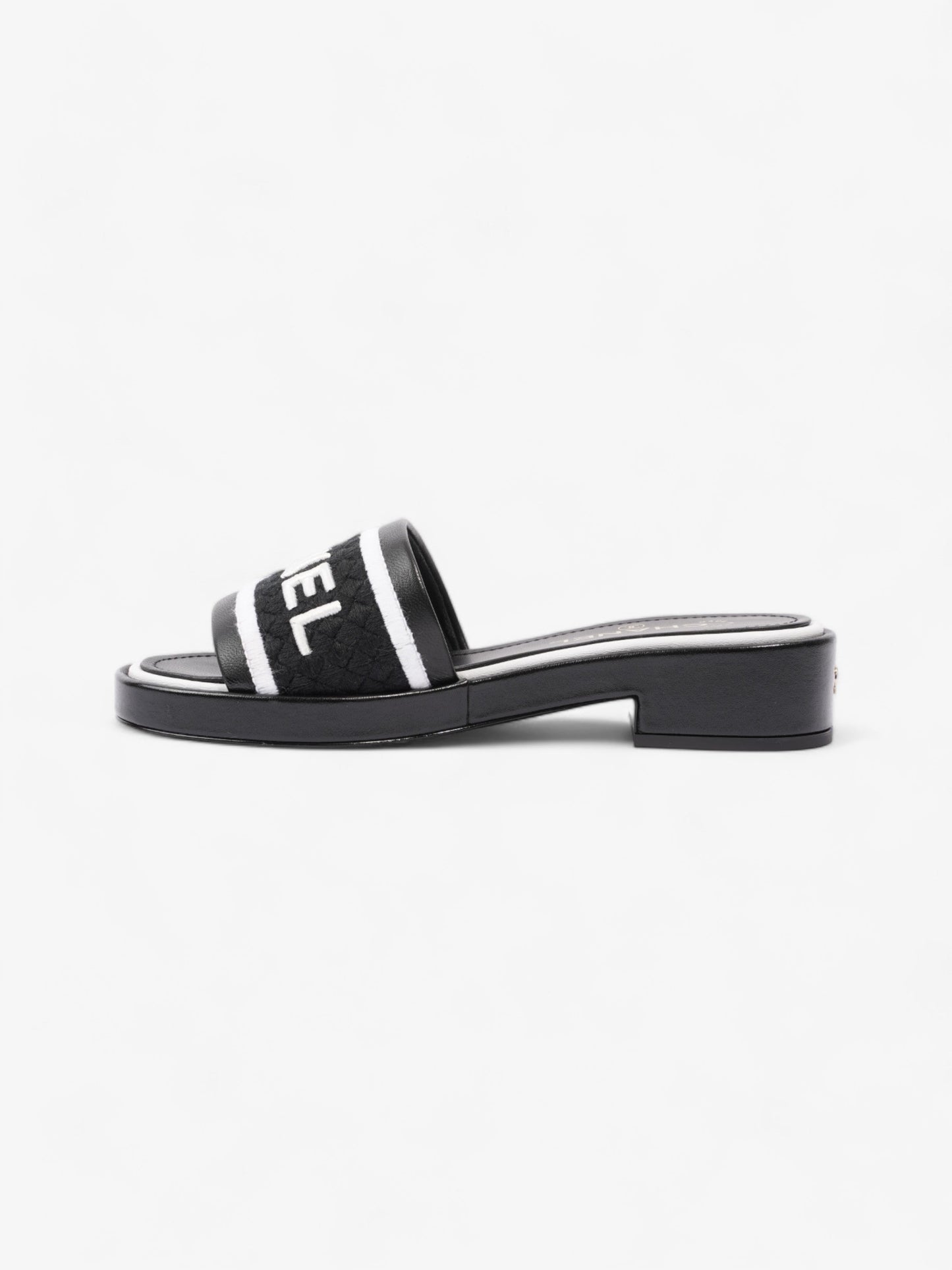 Chanel CC Mule Sandal 15mm Black / White Tweed EU 37 UK 4
