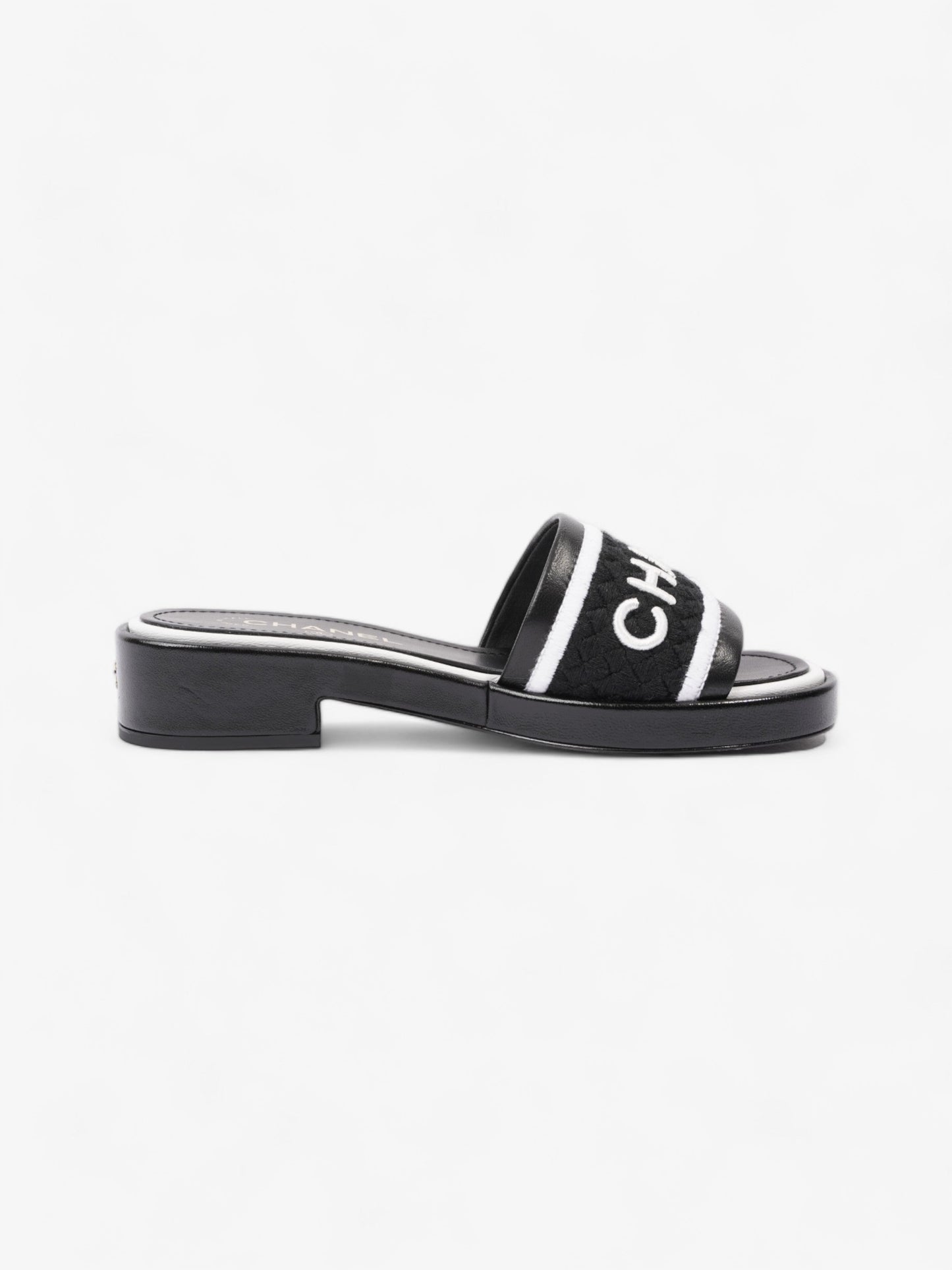 Chanel CC Mule Sandal 15mm Black / White Tweed EU 37 UK 4