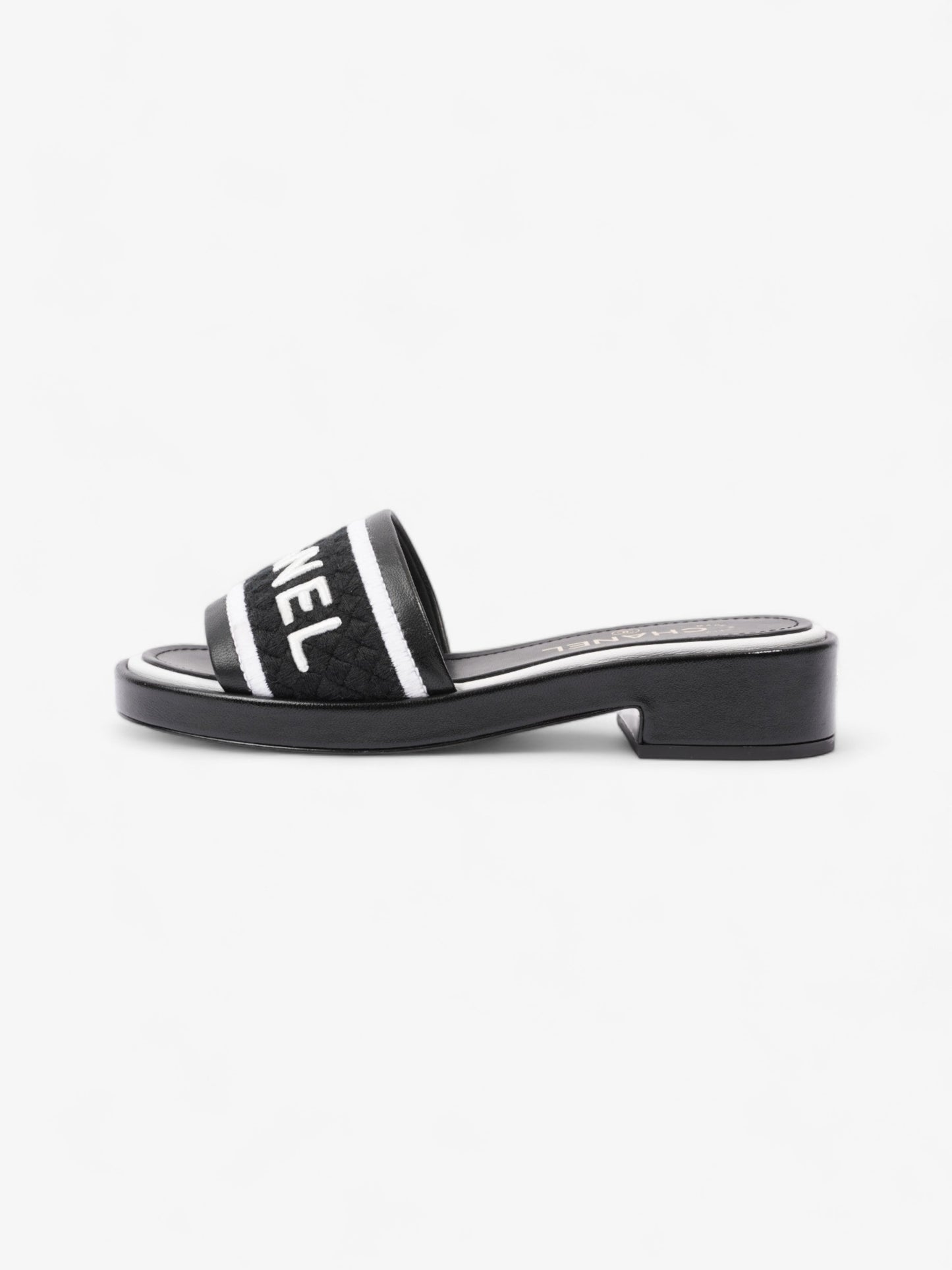 Chanel CC Mule Sandal 15mm Black / White Tweed EU 37 UK 4
