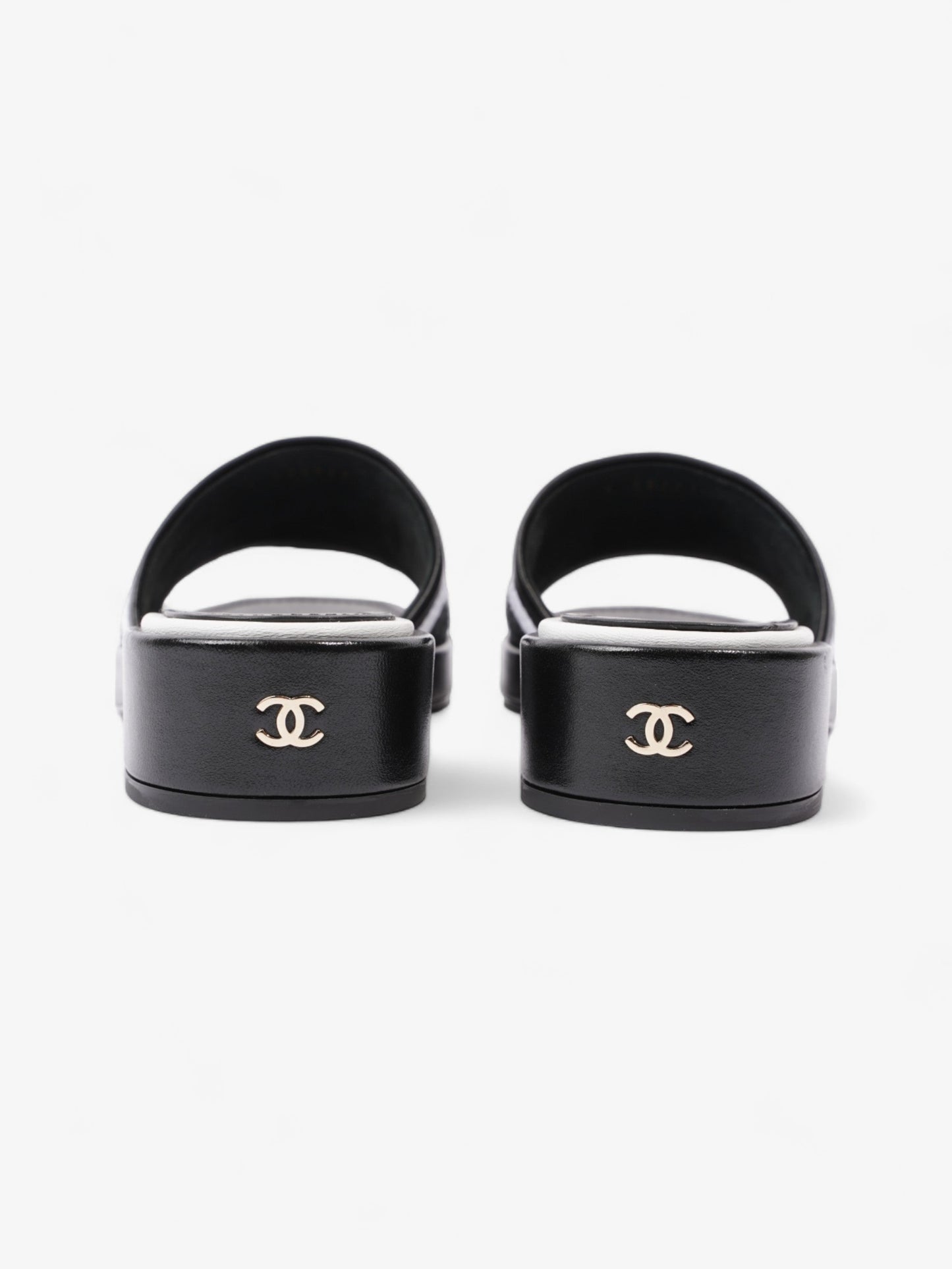 Chanel CC Mule Sandal 15mm Black / White Tweed EU 37 UK 4