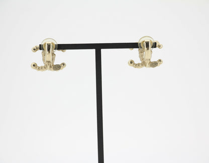 Chanel A19S Metal Dark Pink with Diamond CC Clip-on Earrings