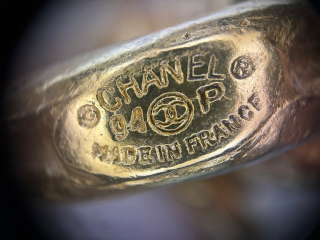 Chanel Vintage 94P Gold-plated Eight Cross Bracelet