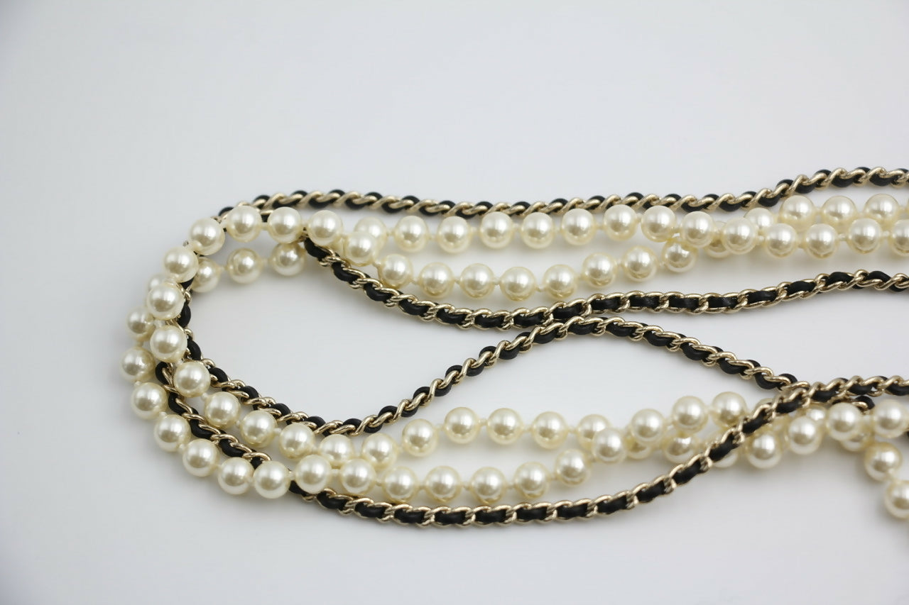 Chanel B21S Imitation Pearl Charm Mini Flap Handbag Leather Chain Long Necklace