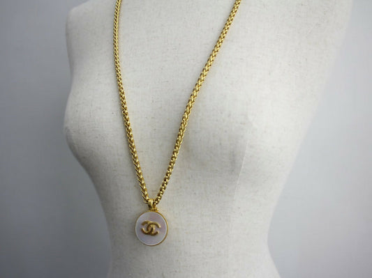 Chanel Vintage 95A Mother-of-Pearl Gold-plated Short Stacking Strap Long Necklace