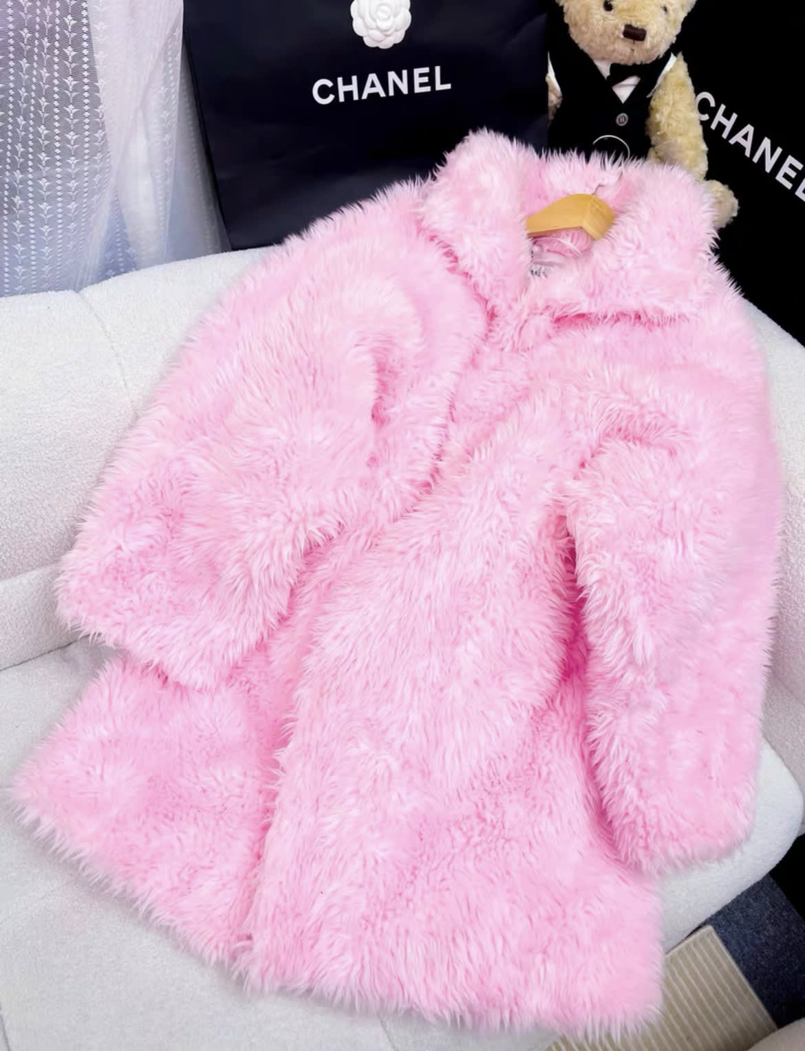 BALENCIAGA Pink Teddy faux-fur jacket size 32
