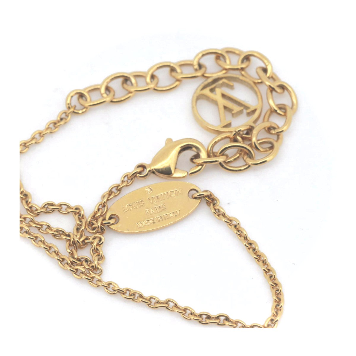 Louis Vuitton V Essential Necklace