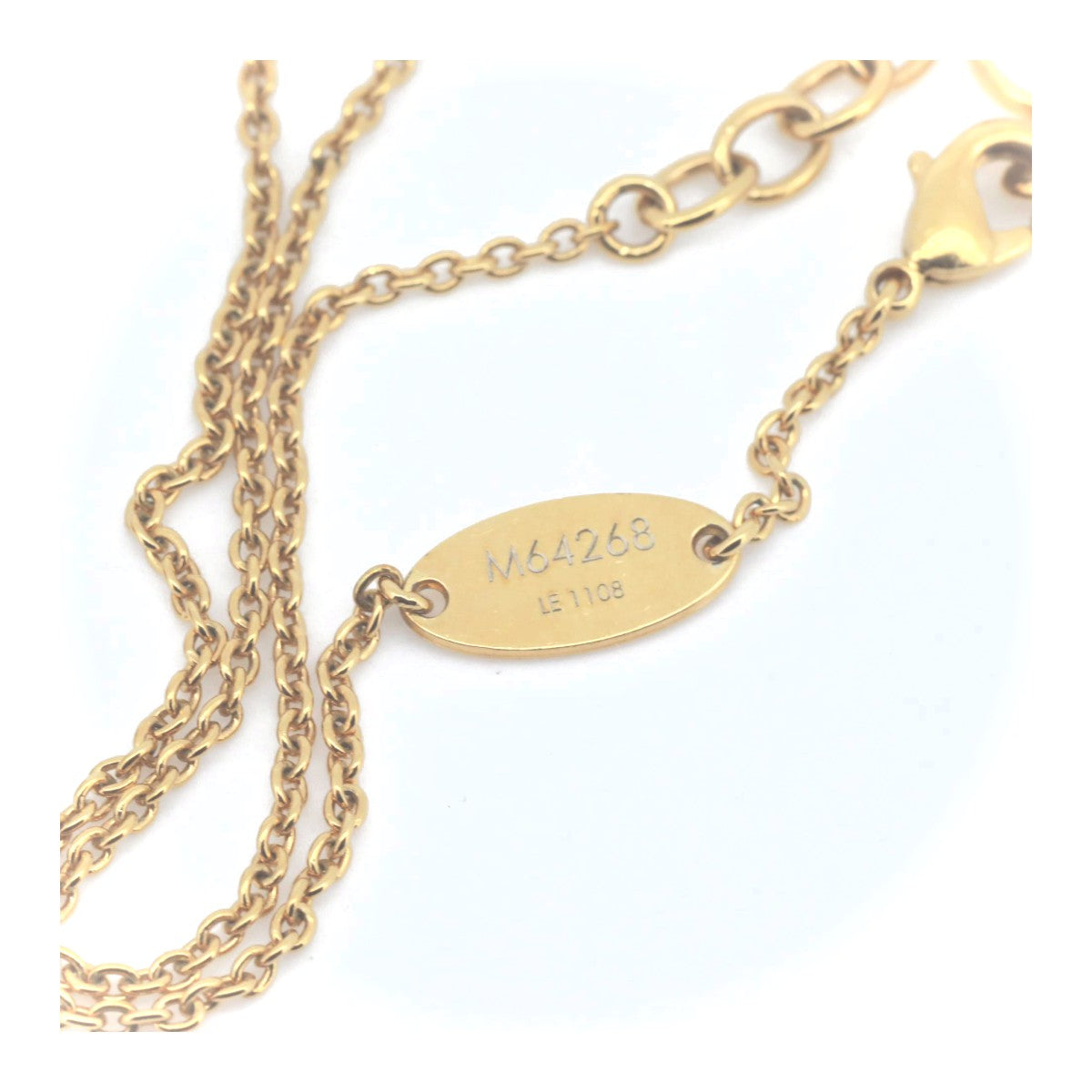 Louis Vuitton V Essential Necklace