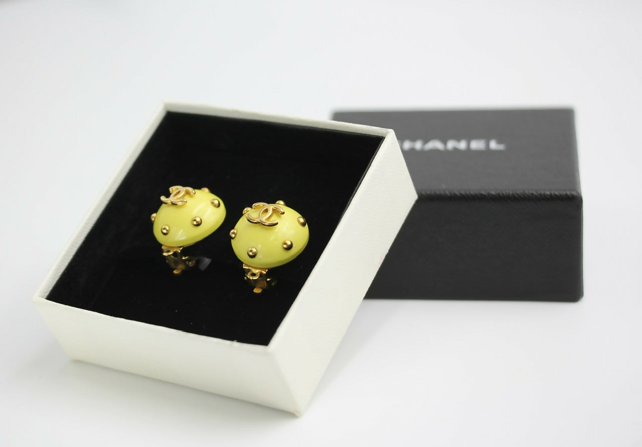 Chanel Vintage 96C Resin Yellow Bean Clip-on Earrings