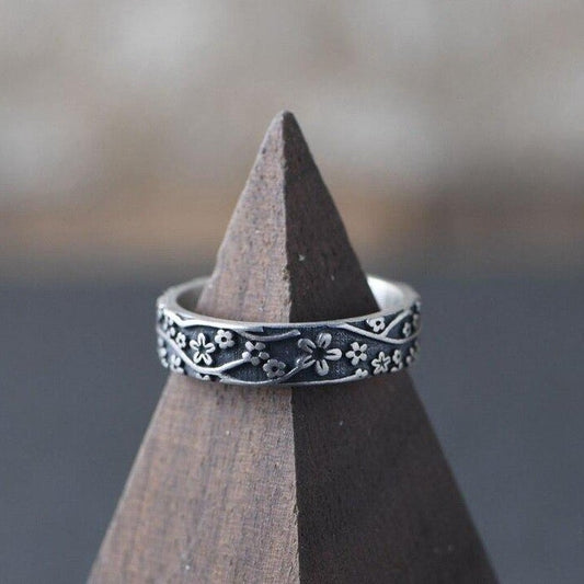 Balmora Silver Flower Ring