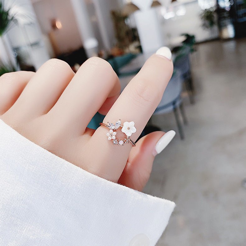 Blooming Rose Gold Flower Ring