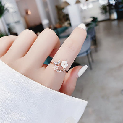 Blooming Rose Gold Flower Ring