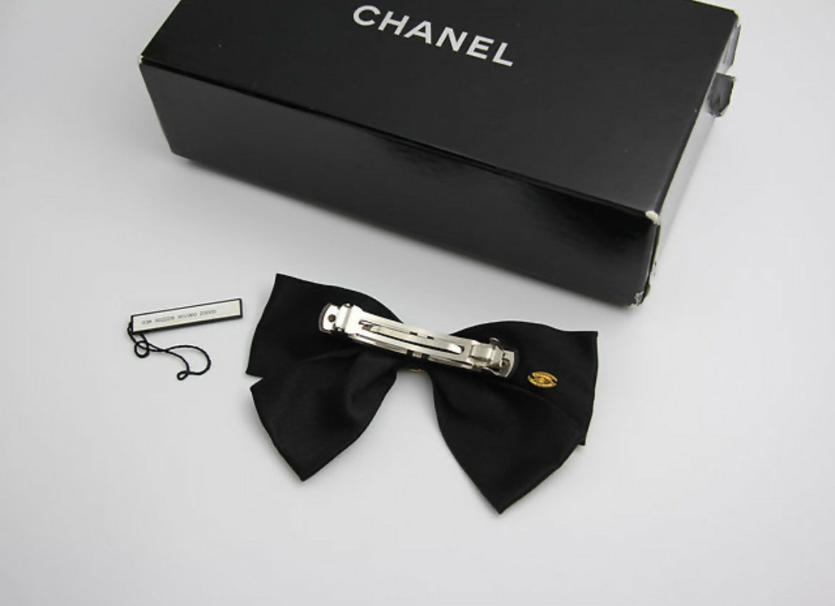 Chanel Vintage 1981-85 Silk 3D Bow Hairpin