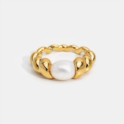 Dana Twisted Pearl Ring (US 7)