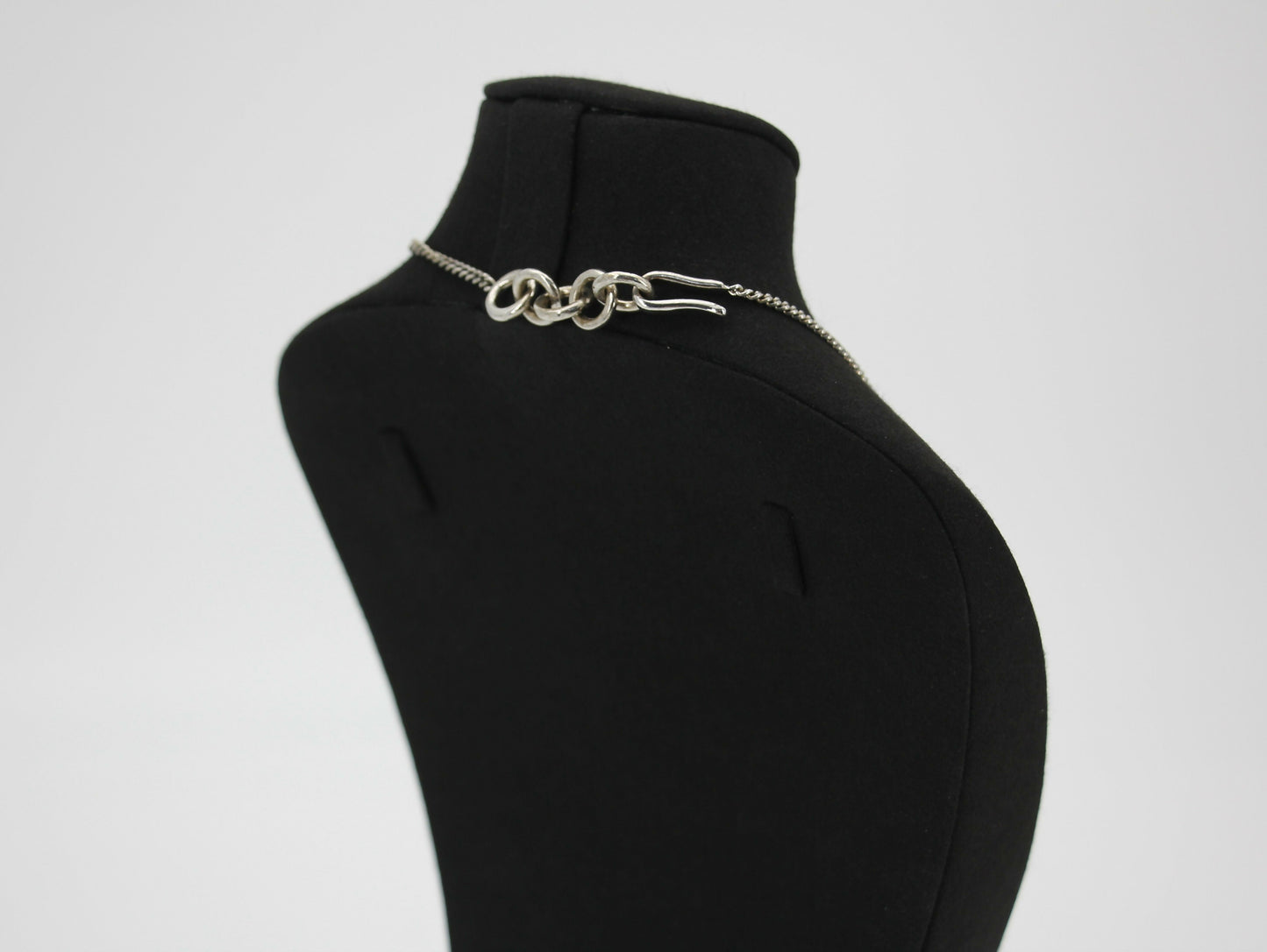 Chanel Vintage 04P Enamel Dark Green Silver Necklace