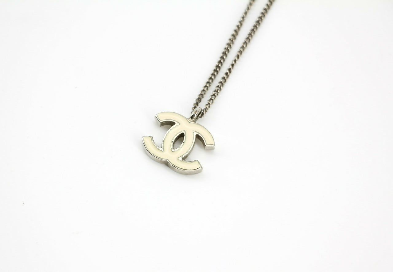 Chanel Vintage 02C Enamel White CC Necklace