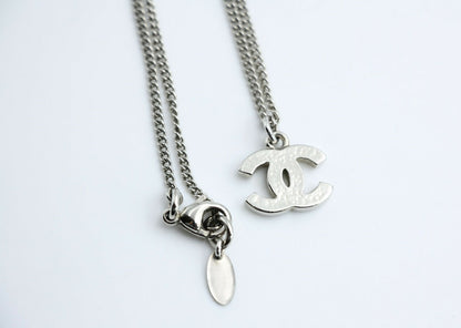 Chanel 10V Rhinestone Silver CC Mark Necklace