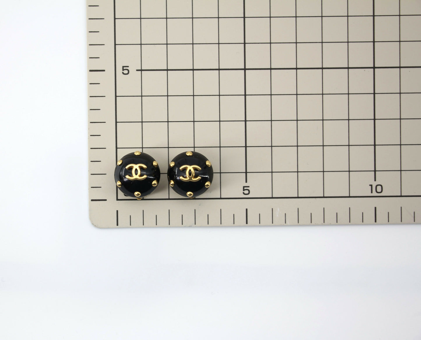 Chanel Vintage 96C Resin Dot Black Bean Clip-on Earrings