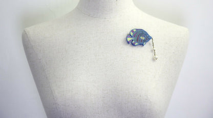 Chanel D19S Imitation Pearl Resin Glitter Tropical Fish Brooch