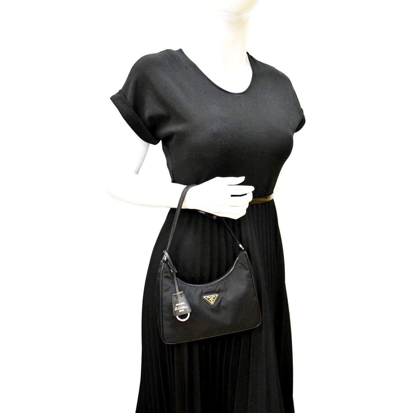 PRADA Re-Edition 2005 Re-Nylon Shoulder Bag Black