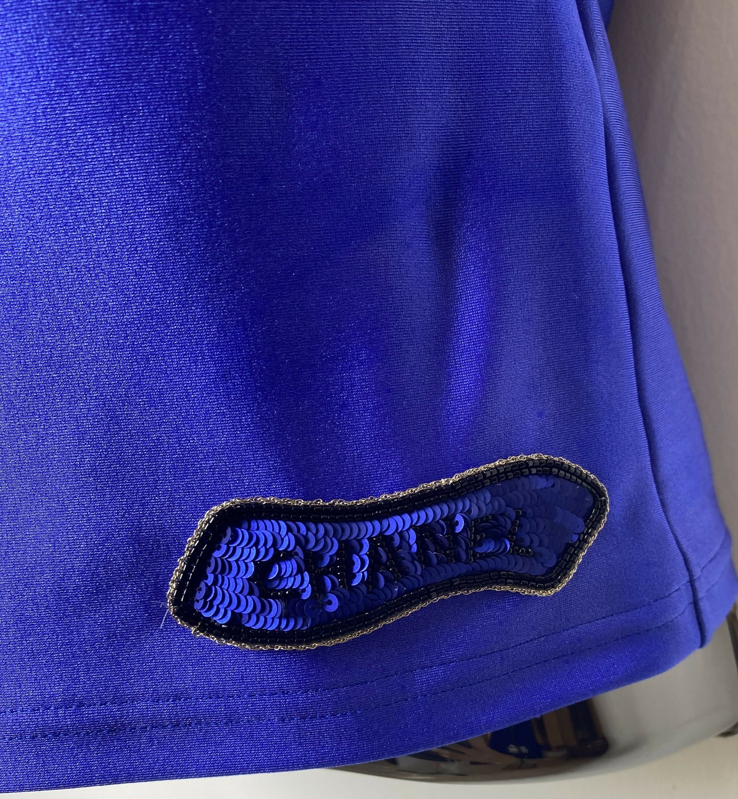 Chanel 21A Runway Royal Blue Sequin Logo Cropped Top Blouse FR 38