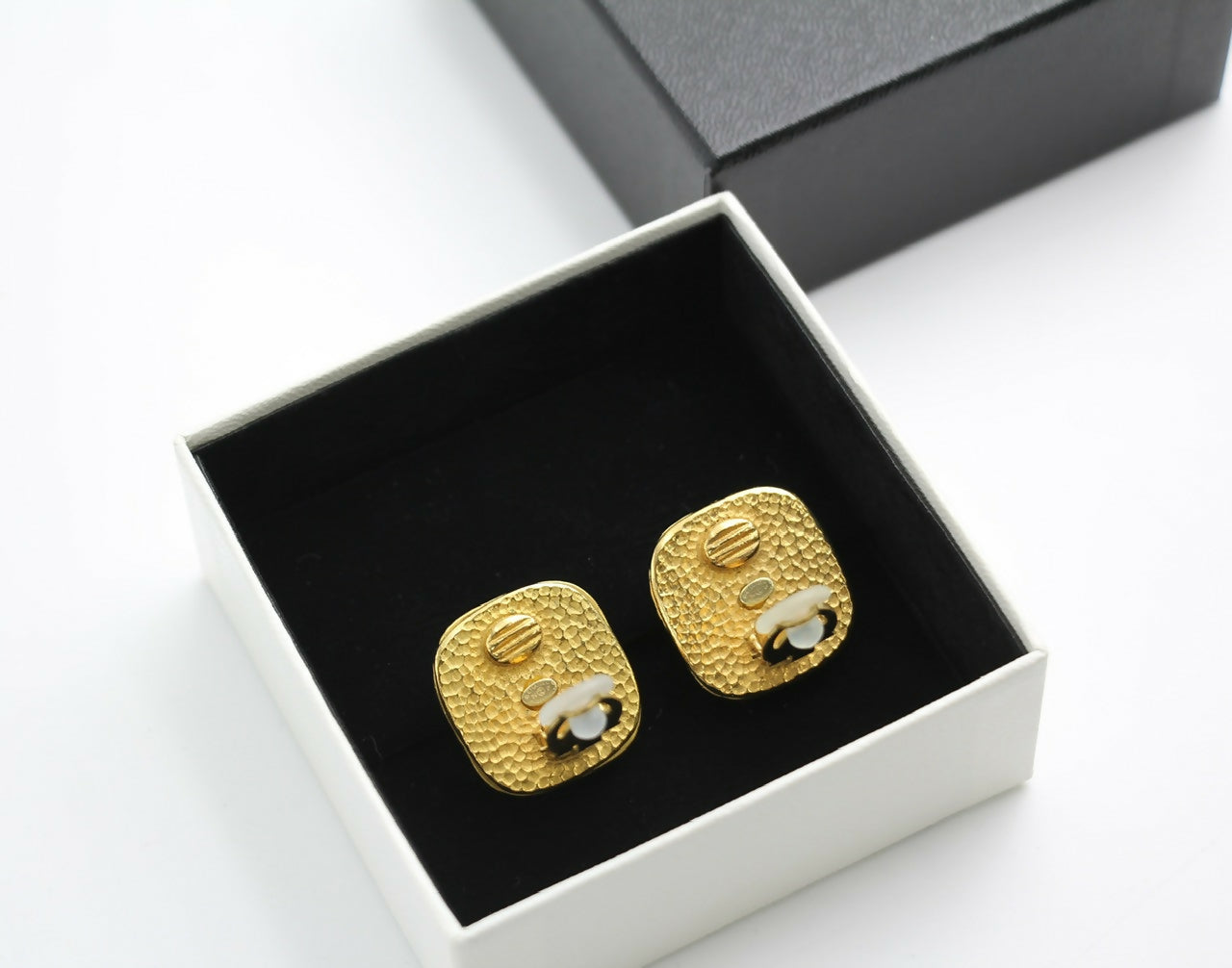 Chanel Vintage 96P Gripoix Gold-plated Fantasy Pink & Purple Square Clip-on Earrings