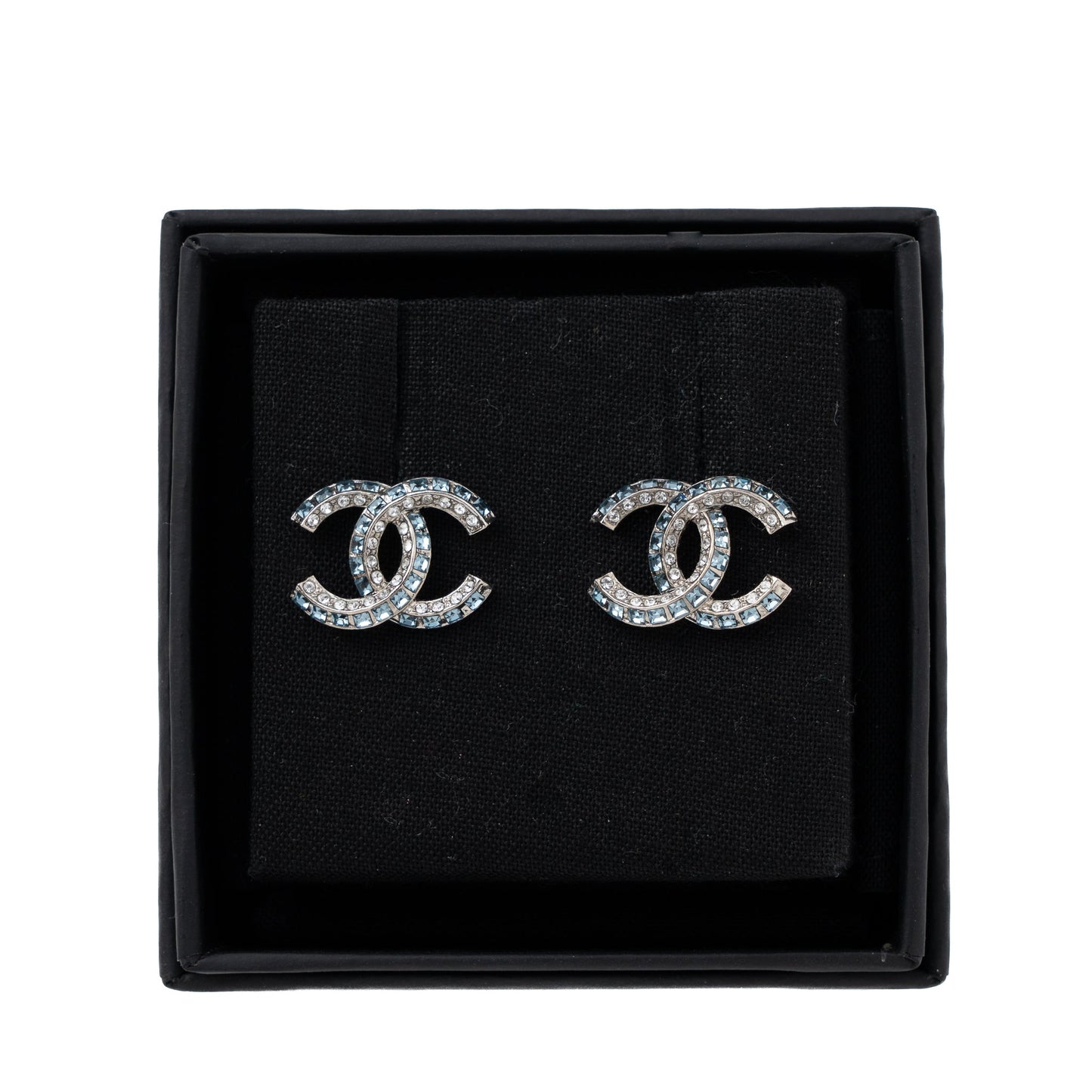 Chanel CC Logo Crystal Earring Sliver Tone