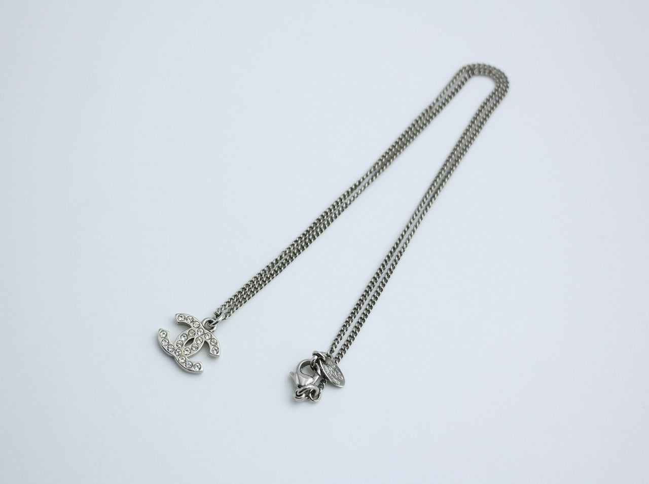 Chanel 10V Rhinestone Silver CC Mark Necklace