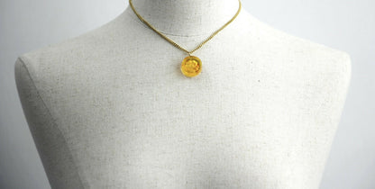 Chanel Vintage 98A Acrylic Light Yellow Brown Camellia Necklace