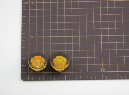 Chanel Vintage 98A Acrylic Brown Camellia Clip-on Earrings