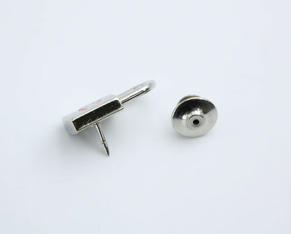 Chanel Vintage 07P Metal Silver and Lock Brooch