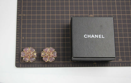 Chanel Vintage 02A Gripoix Pink Camellia Clip-on Earring
