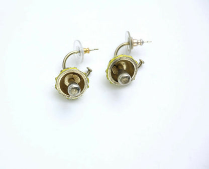 Chanel Vintage 03S Metal Yellow Mushroom Grain Hoop Stud Earrings