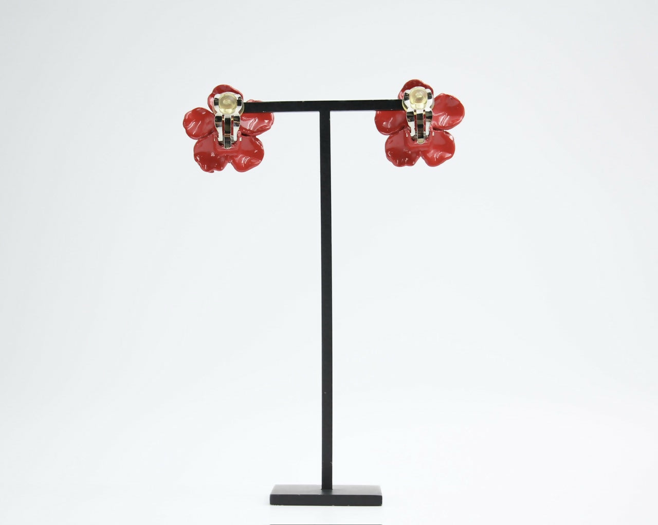 Chanel Vintage 04P Resin Red Layered Flower Clip-on Earrings