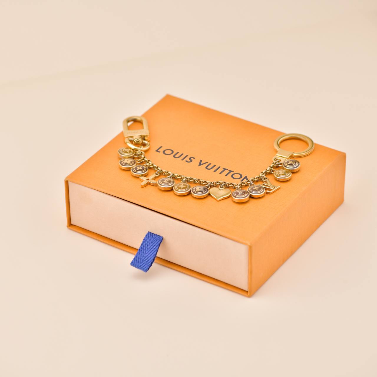 Louis Vuitton Porte-Clés Chaine Pastilles Bag Charm M65386