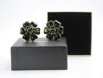 Chanel Vintage 02A Gripoix Shiny Black Large Camellia Clip-on Earrings
