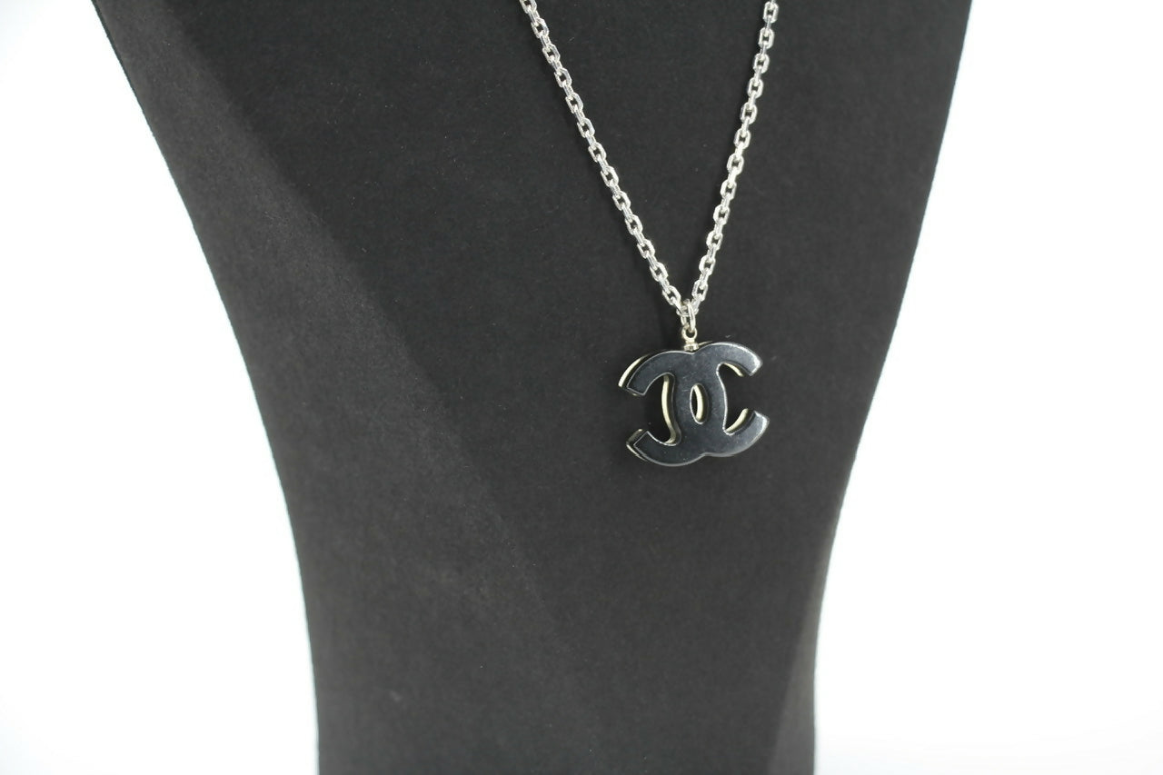 Chanel Vintage 05P Acrylic Transparent Rhinestone Black CC Double-Sided Necklace