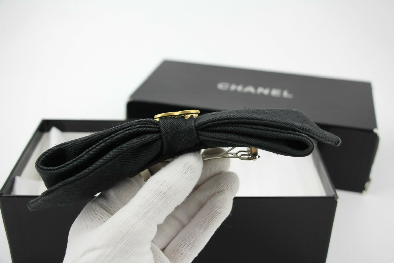 Chanel Vintage 1881-85 Denim Black Bow Hair Clip