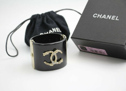 Chanel 13C Metal Resin Black Flower Bracelet Cuff