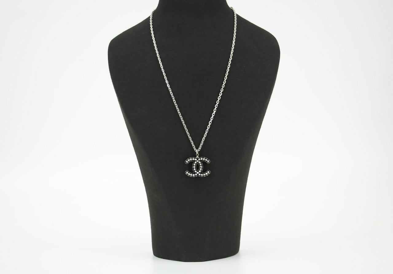 Chanel Vintage 05P Acrylic Transparent Rhinestone Black CC Double-Sided Necklace