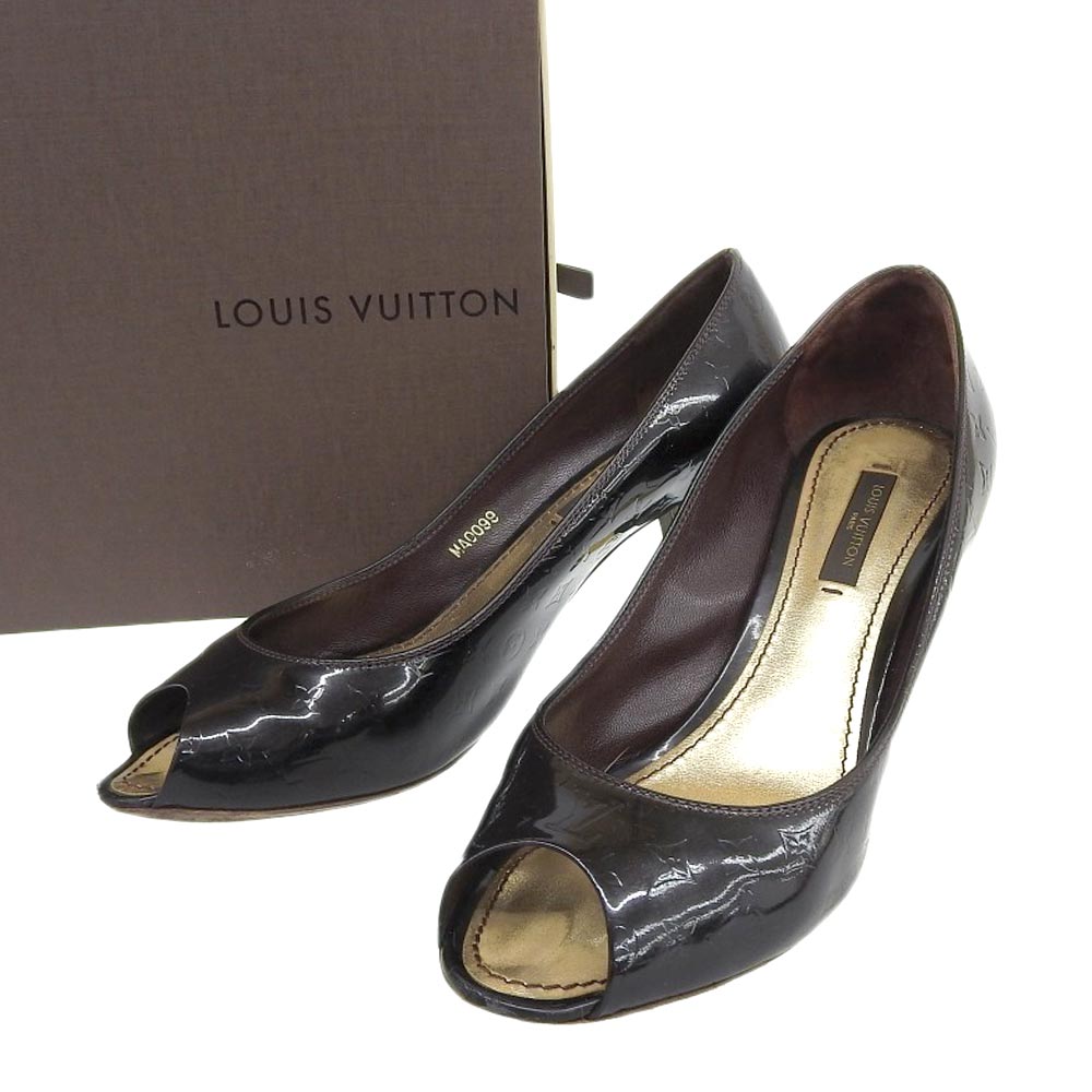 Louis Vuitton Monogram Vernis Heels