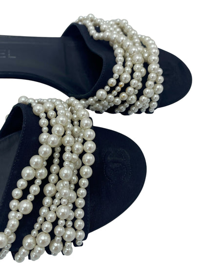 Chanel Classic Black White Pearl Slides Flats Sandals EU 39