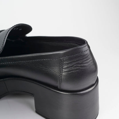 Chanel Interlocking Loafer Shoes Size 41