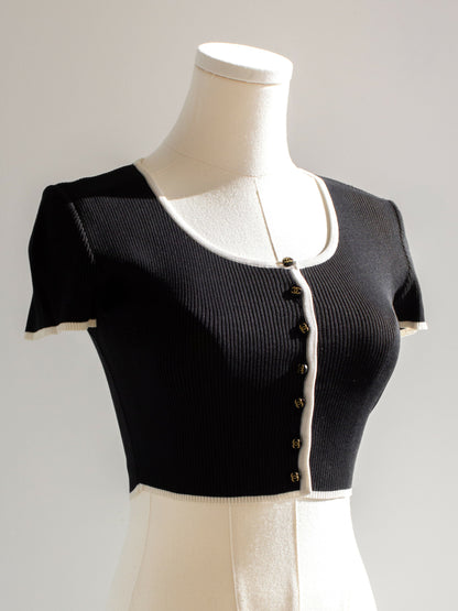 Iconic Chanel Vintage Spring 1995 Black White Ribbed CC 95P Cropped Cardigan