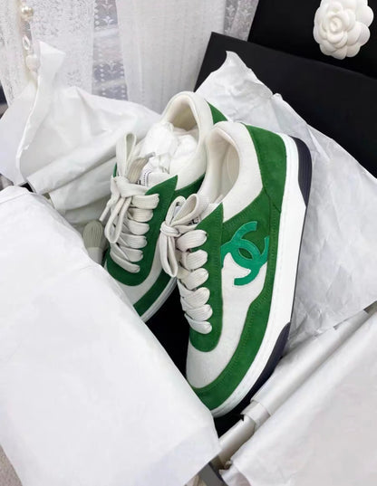 Chanel 23P 38 size green  suede sneakers